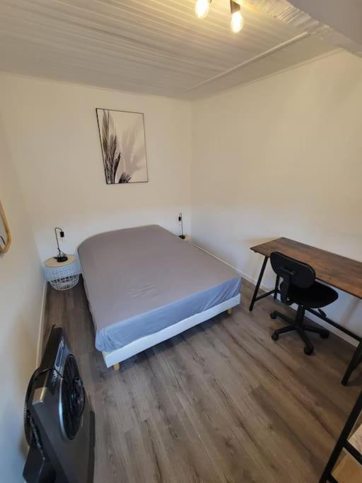 Fully Equipped 2 To 4 Beds Apartment Marseille