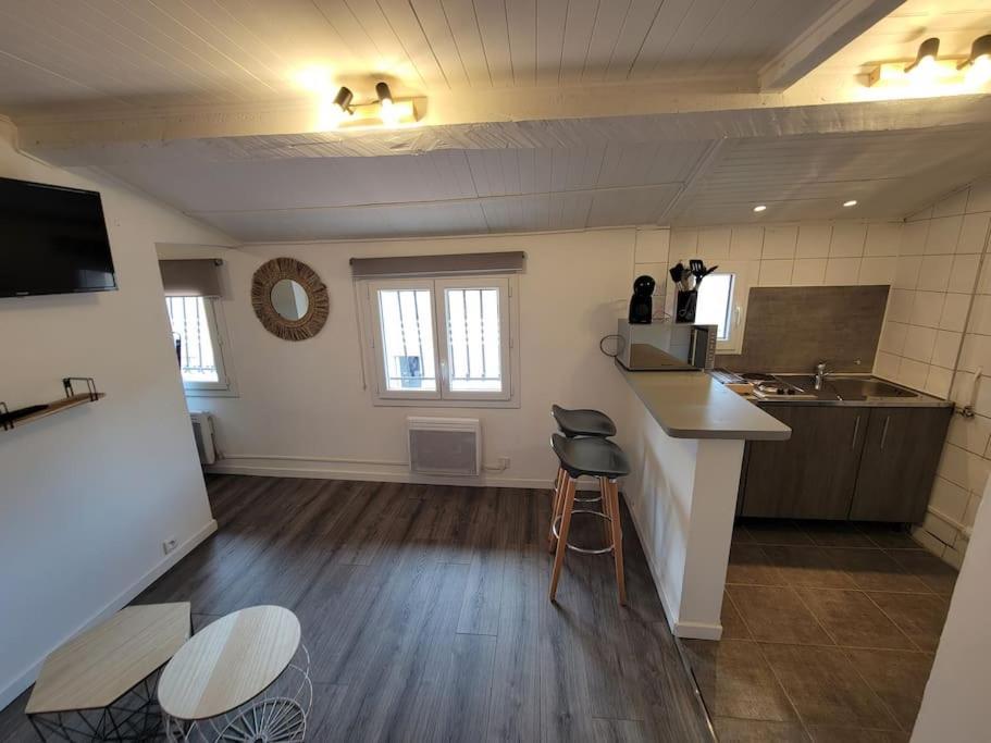 Fully Equipped 2 To 4 Beds Appartamento Marsiglia